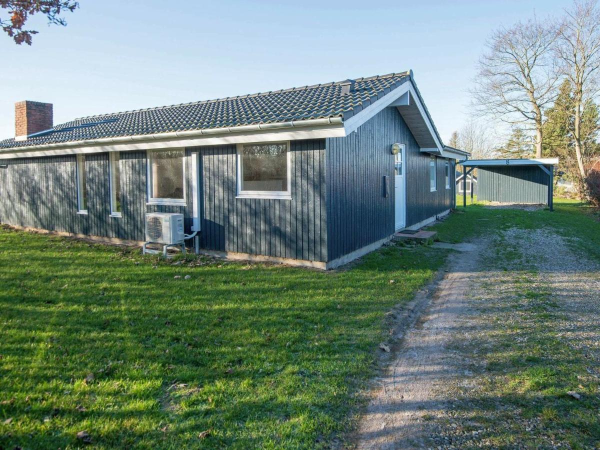 8 Person Holiday Home In B Rkop Egeskov  Eksteriør bilde