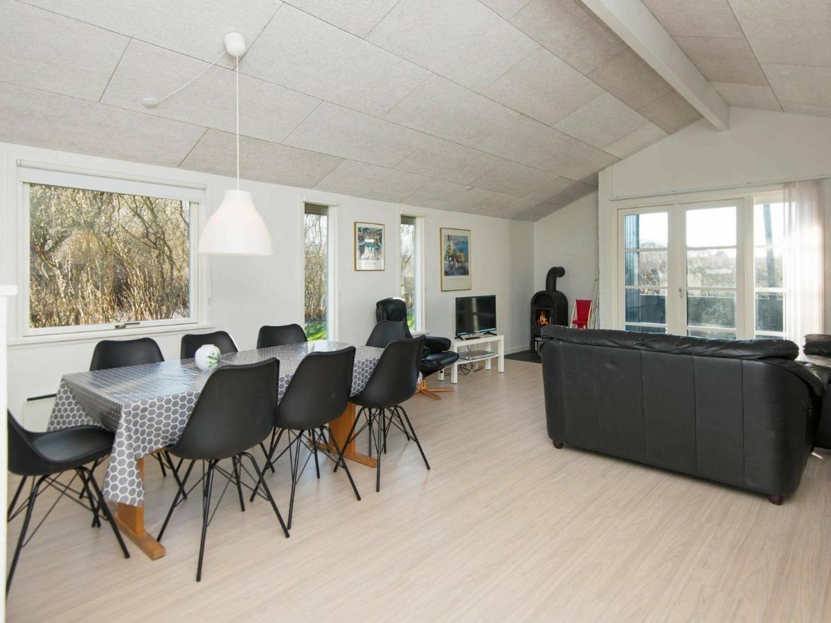 8 Person Holiday Home In B Rkop Egeskov  Eksteriør bilde